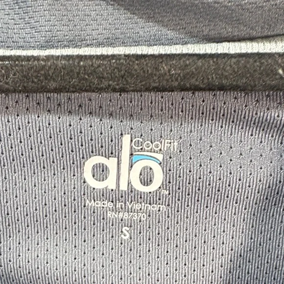 ALO Yoga Men's Dark Gray Polo Shirt - Picture 2 of 8